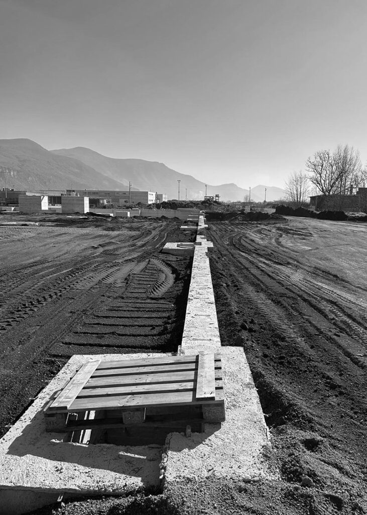 Polo-logistico-e-direzionale-Settore-tessile-fondazioni